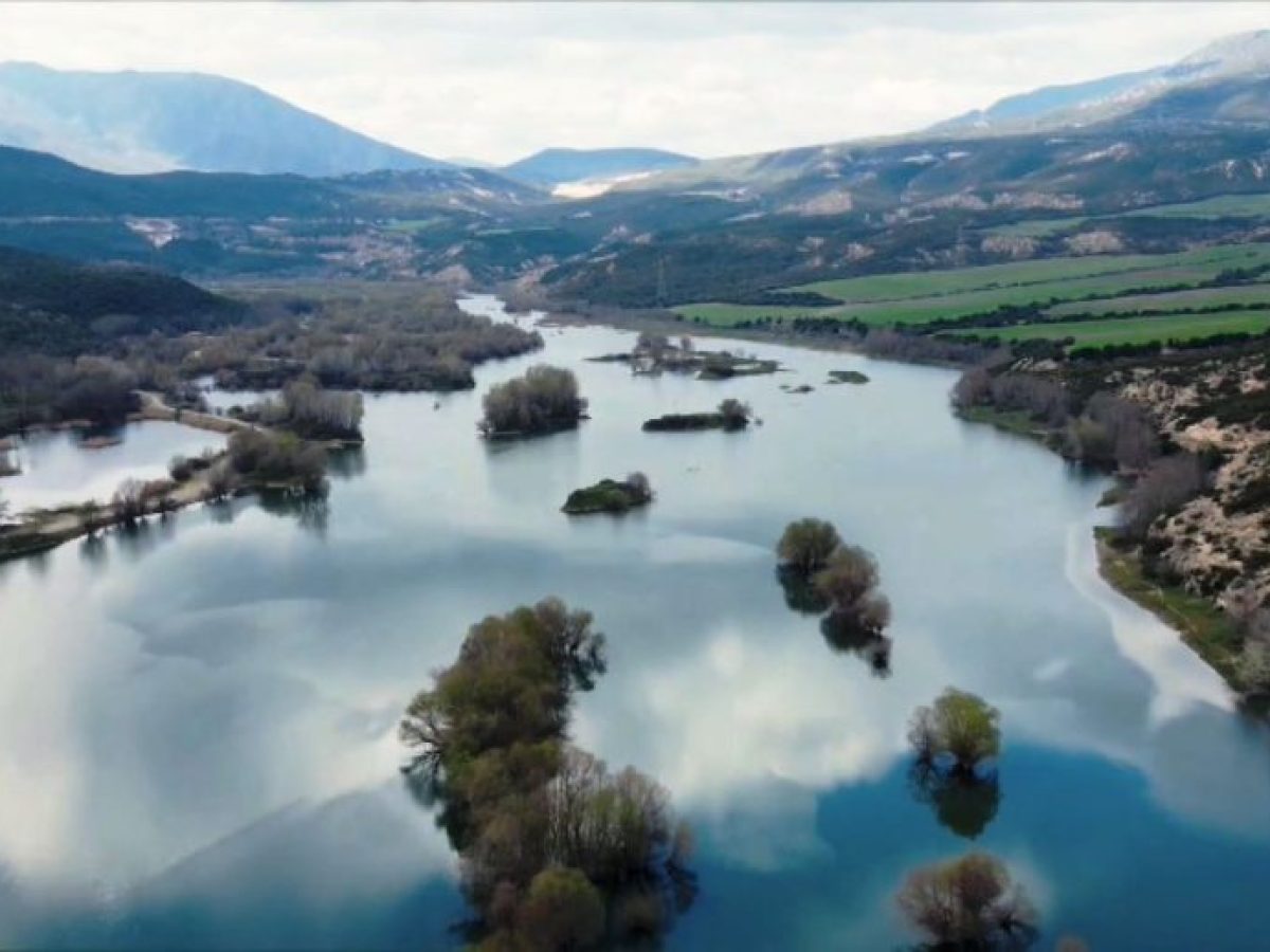 Ντοκιμαντέρ για την πανέμορφη λίμνη Πολυφύτου