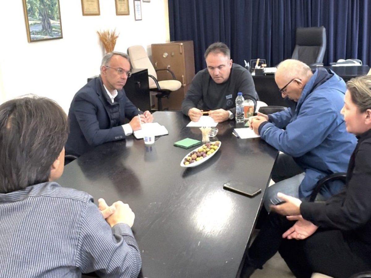 Ο Χρ. Σταϊκούρας στον Αγροτικό Ελαιουργικό Συνεταιρισμό Στυλίδας