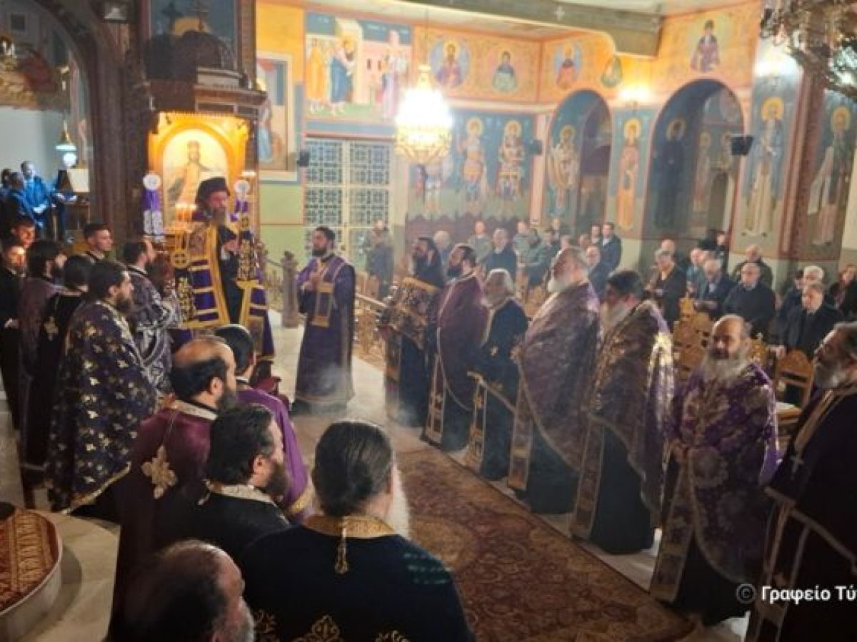 Ο δεύτερος Κατανυκτικός Εσπερινός στον Ιερό Ναό του Αγίου Χριστοφόρου Αγρινίου
