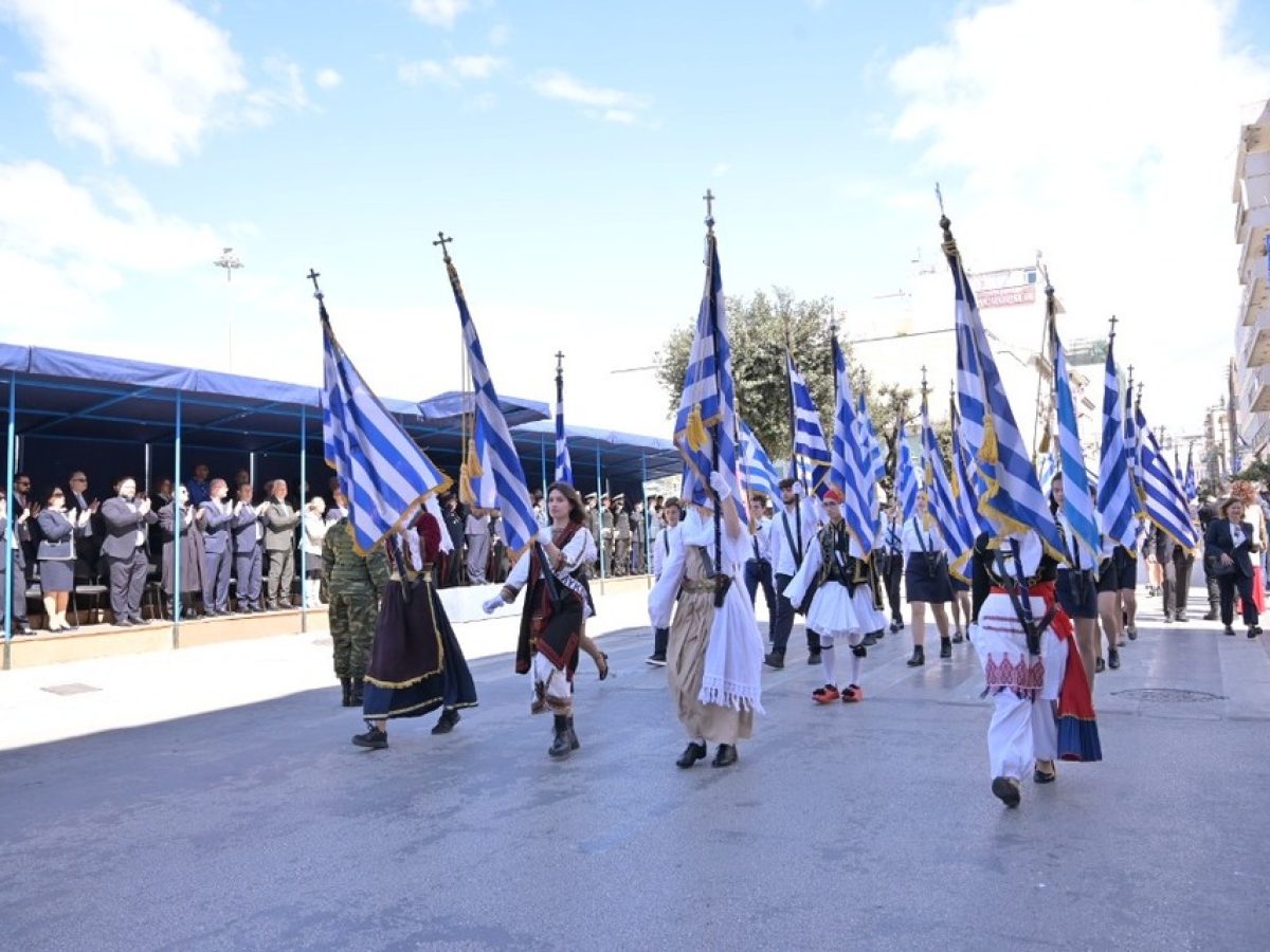 Ο Δήμαρχος Πατρέων Κώστας Πελετίδης και μέλη της Δημοτικής Αρχής στις εκδηλώσεις για τον εορτασμό της Ελληνικής Επανάστασης της 25ης Μαρτίου 1821