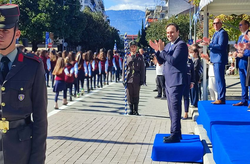 o-dimitris-papastergiou-ekprosopos-tis-1