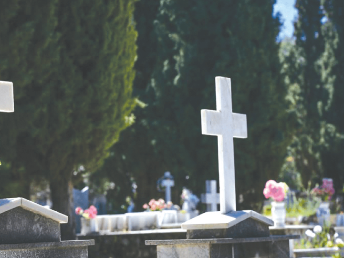 Ο Δήμος Δράμας εξετάζει την αναστολή της παραχώρησης οικογενειακών τάφων ως 31 Δεκεμβρίου 2028