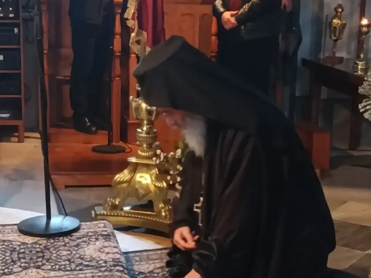 Ο ΜΗΤΡΟΠΟΛΙΤΗΣ ΤΕΛΕΣΕ ΤΟΝ ΠΡΩΤΟ ΚΑΤΑΝΥΚΤΙΚΟ ΕΣΠΕΡΙΝΟ