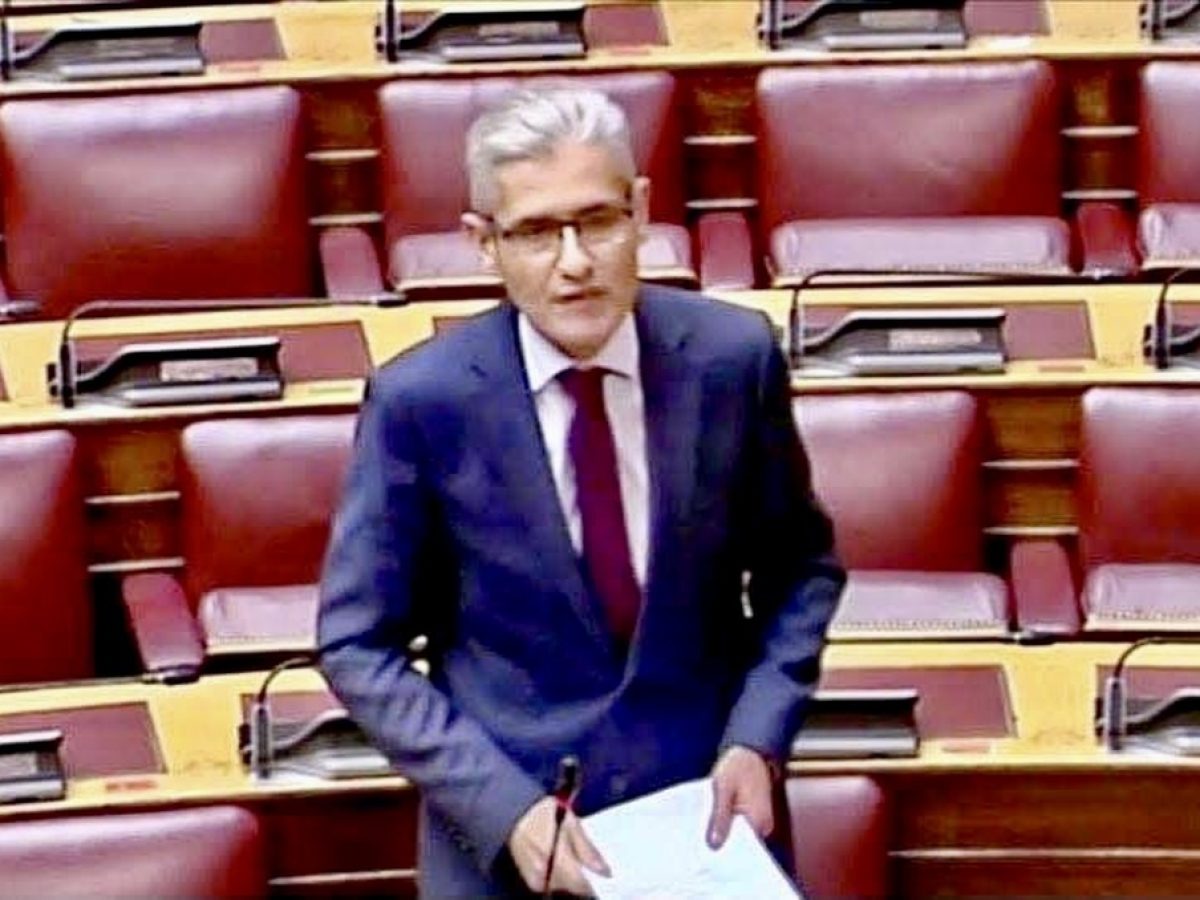 Ο Άγγελος Τσιγκρής ζητά την άμεση επαναλειτουργία των δρομολογίων του Οδοντωτού