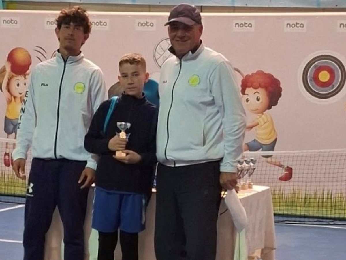 Ο.Α. Λαυρίου: Ο αθλητής Ρούσσος Αθανάσιος κατέκτησε το Κύπελλο της διοργάνωσης 4ο “Spring Koropi tennis tournament” στην κατηγορία Α12