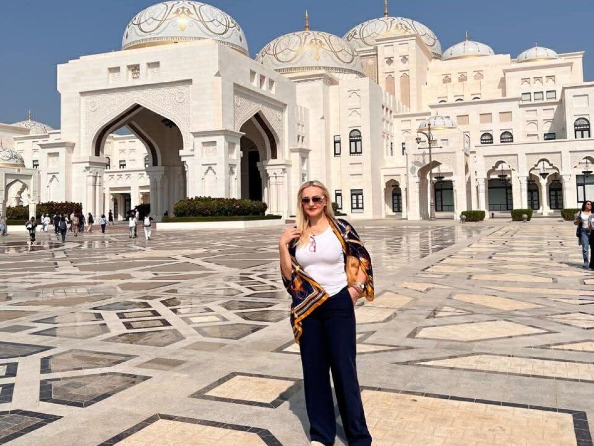 Οκτώ Ροδίτες εγκλωβισμένοι στο Άμπου Ντάμπι – Η δικηγόρος Μ. Κρικοπούλου μιλά στη «δ» για τις ώρες αγωνίας