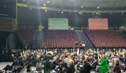 omofona-programma-ke-thesis-kata