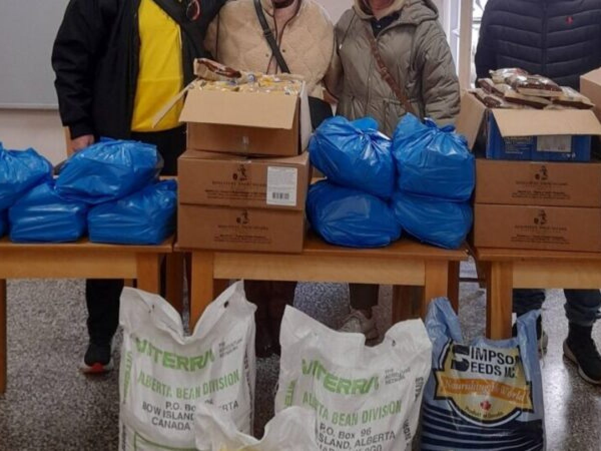 Παράδοση τροφίμων για το κοινωνικό εστιατόριο του Δ. Τρικκαίων από τον ΧΟΤ