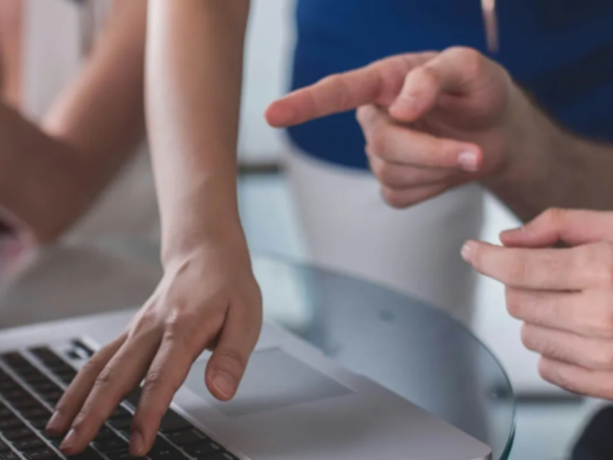 Παρατείνεται η προθεσμία για το πρόγραμμα επιχειρηματικότητας ΔΥΠΑ για ανέργους 18 έως 29 ετών