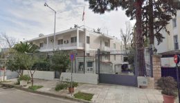 paremvasi-tis-iranikis-presvias-stin