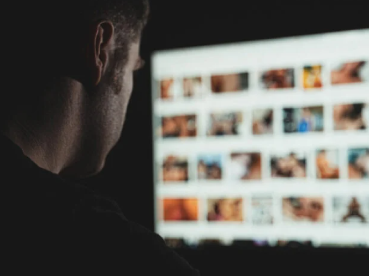 Πάτρα: Έφοδος της Δίωξης Ηλεκτρονικού Εγκλήματος σε σπίτι γνωστού συνταξιούχου γιατρού – Βρέθηκε υλικό παιδικής πορνογραφίας