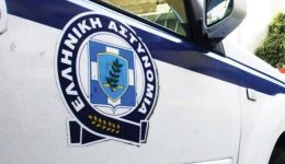 patra-maimou-astinomikos-exapatise-ilikiomeni