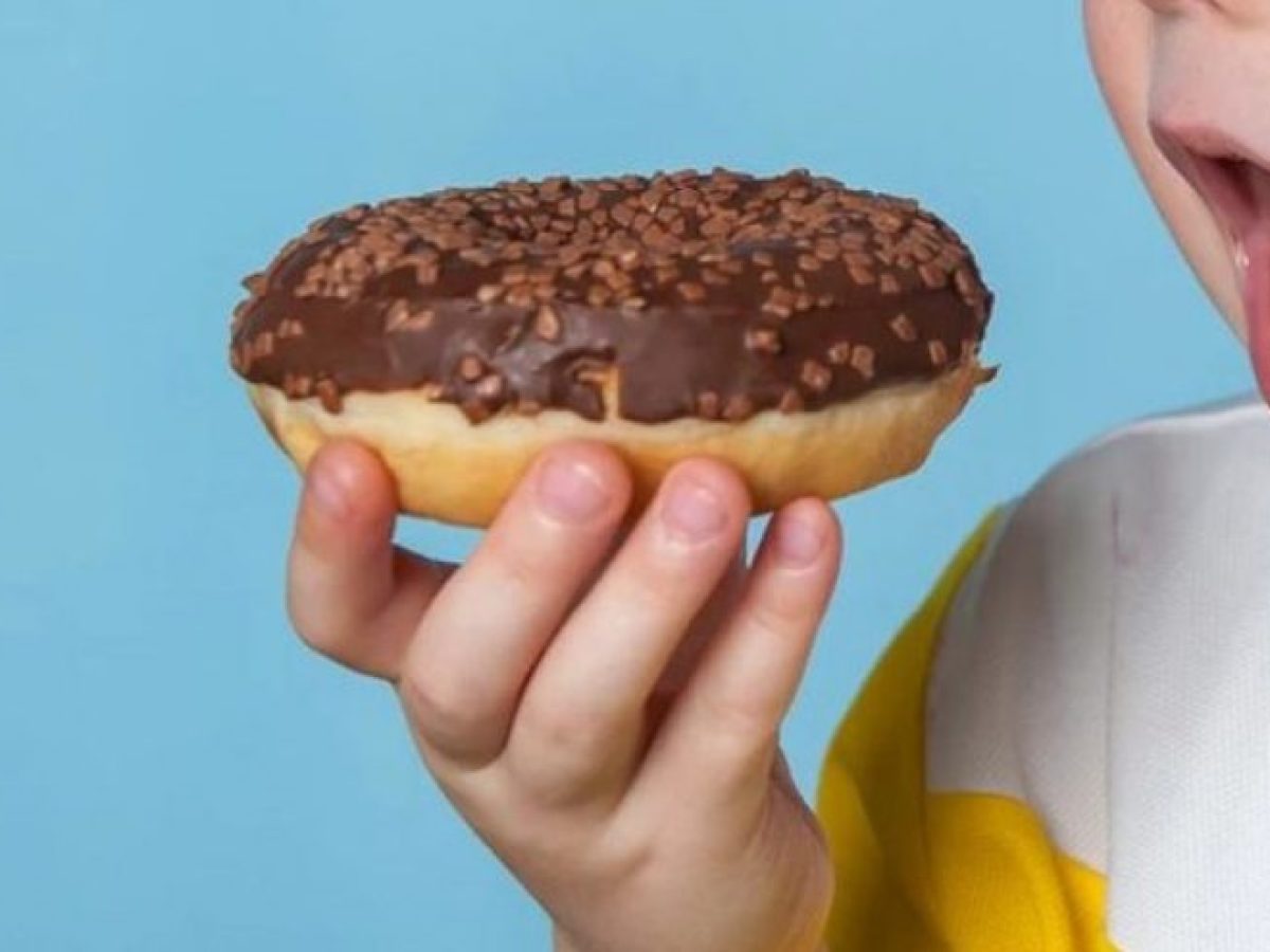 Παιδική Παχυσαρκία: Το σοκαριστικό μέλλον και τι πραγματικά χρειάζονται τα παιδιά για να γίνουν υγιή