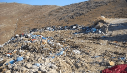 pente-eteries-katethesan-fakelo-gia