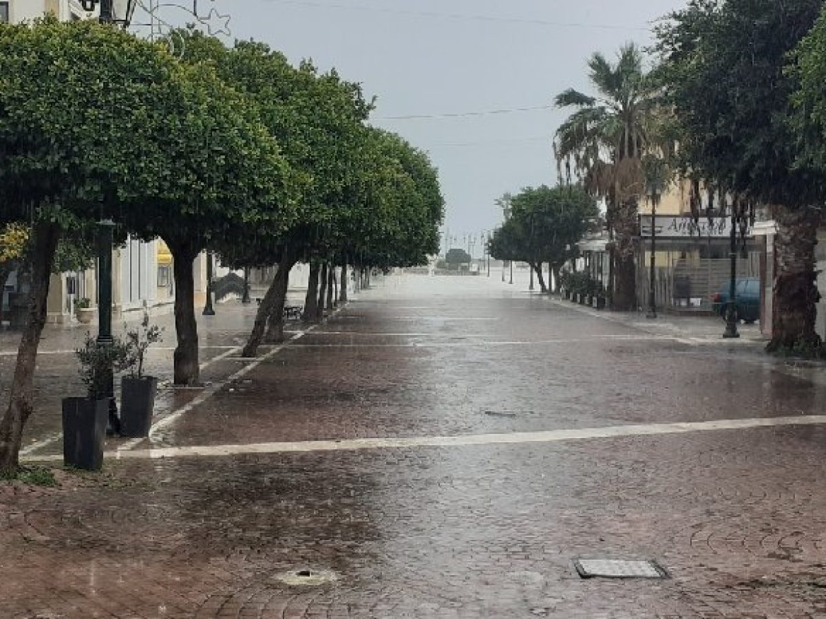 Περιορισμένη ορατότητα στο Ιόνιο το πρωί και τη νύχτα την Παρασκευή – Έως 18 βαθμούς η θερμοκρασία