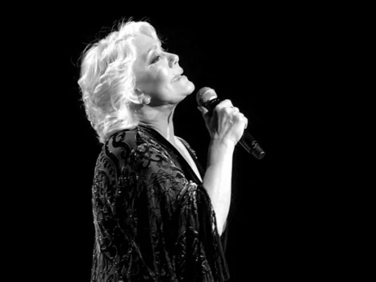 Πέθανε η μεγάλη τραγουδίστρια Μαρινέλλα στα 87 της χρόνια, πένθος στο ελληνικό τραγούδι