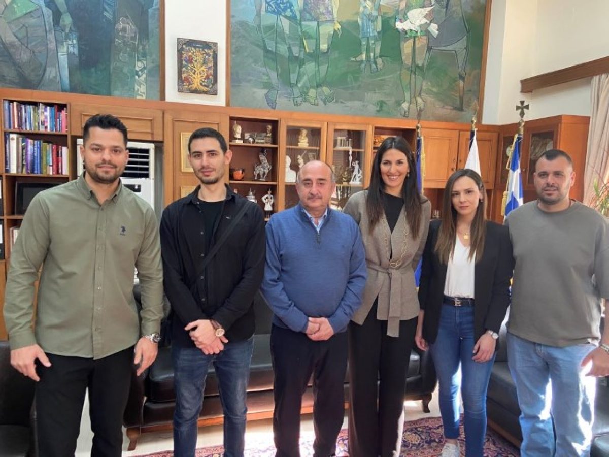 Ποιοι είναι οι πέντε νέοι δημοτικοί αστυνομικοί που ορκίστηκαν στον Δήμο Τρικκαίων