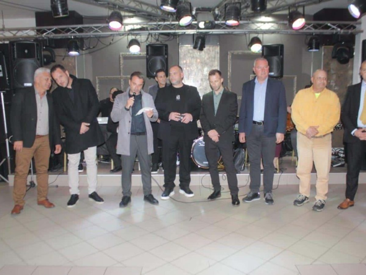 Πύλη: Με μεγάλη συμμετοχή ο χορός του Κυνηγετικού Συλλόγου