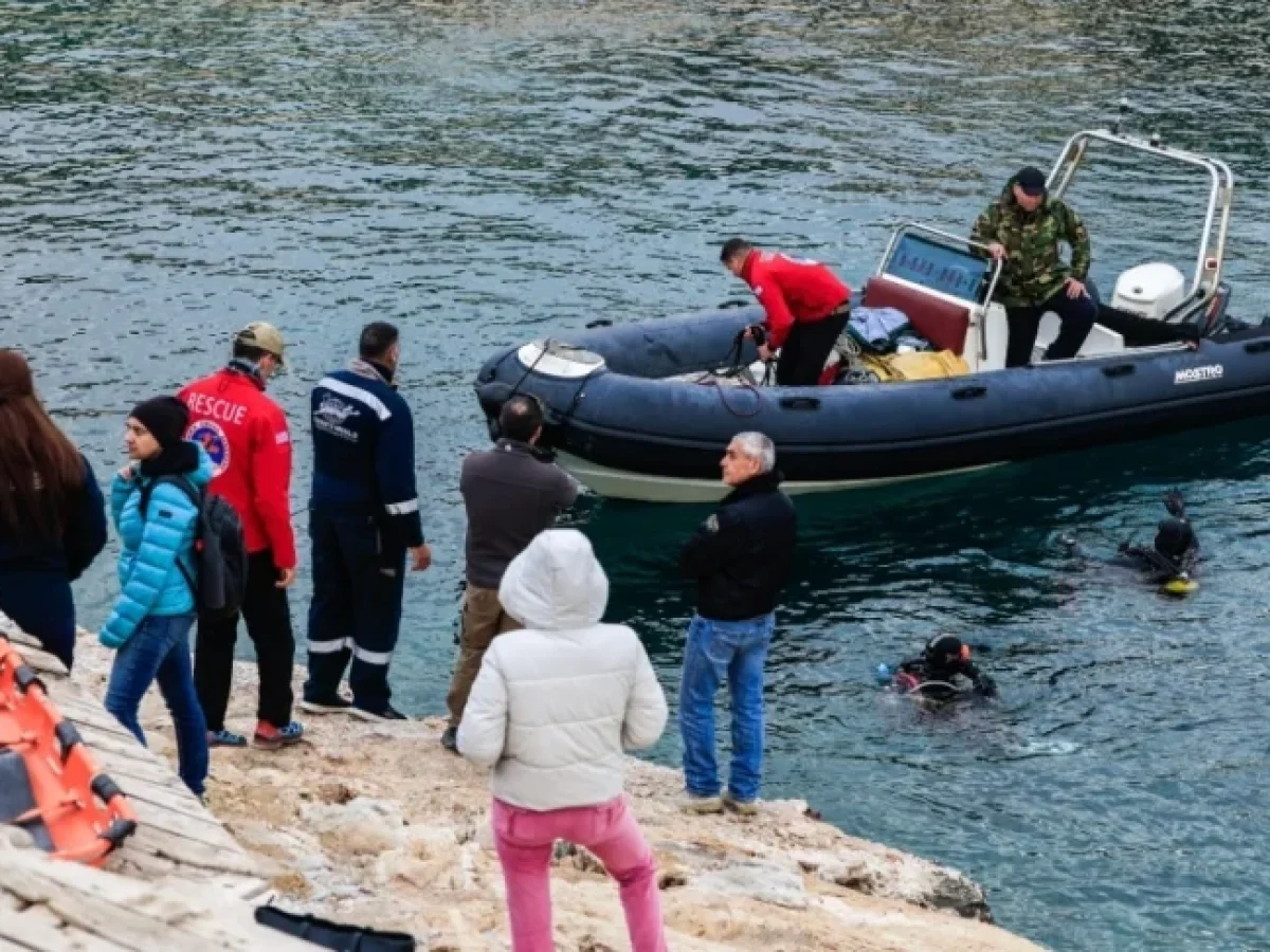 Ποιος είναι ο 34χρονος δύτης που αγνοείται στα Λιμανάκια Βουλιαγμένης – Έμενε μόνιμα στη Βούλα