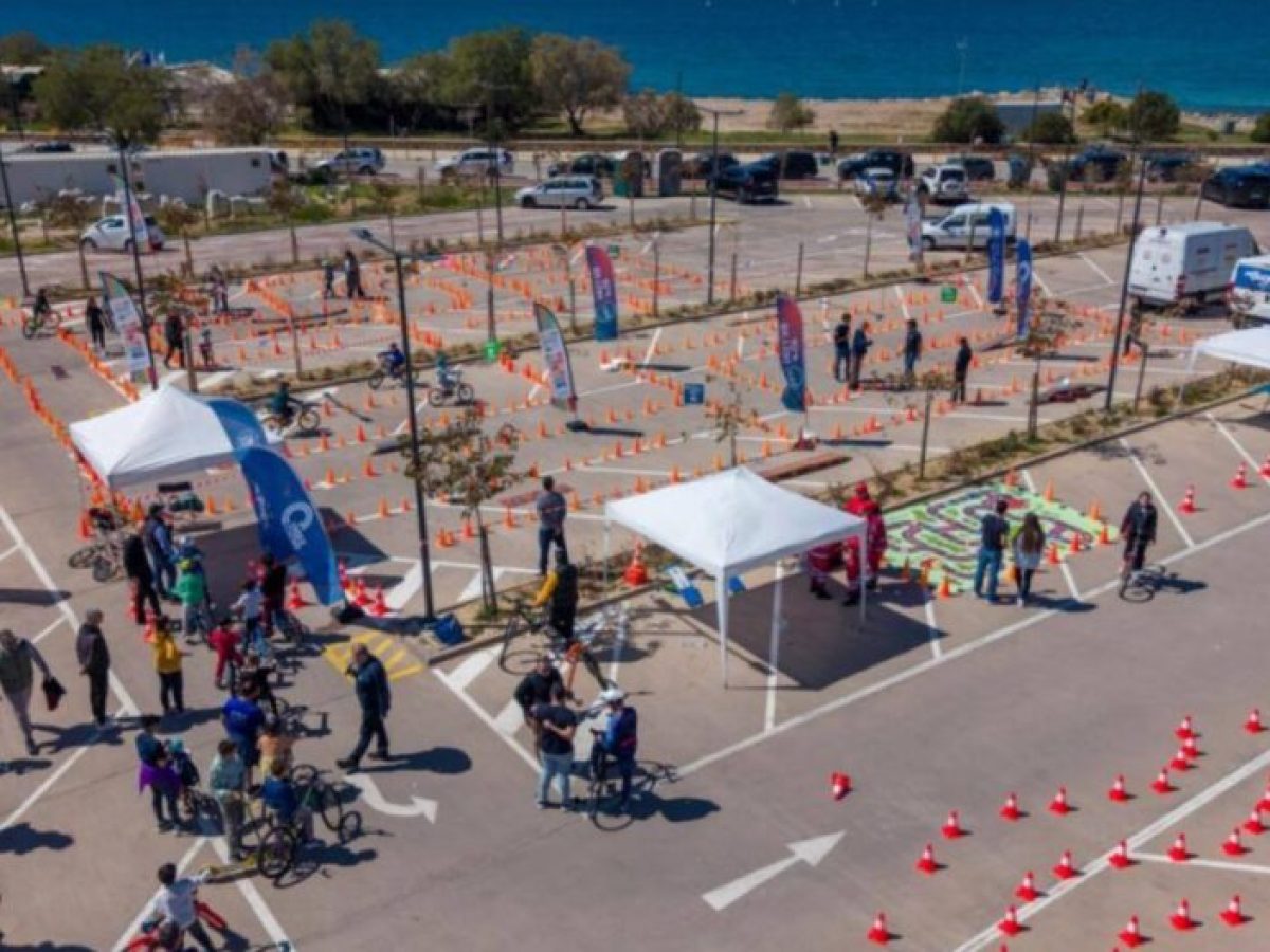 «Ποδηλατομάνα» η Γλυφάδα: Πρωταγωνιστεί στην προώθηση της βιώσιμης αστικής κινητικότητας