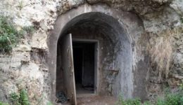 pou-vriskonte-ola-ta-katafigia