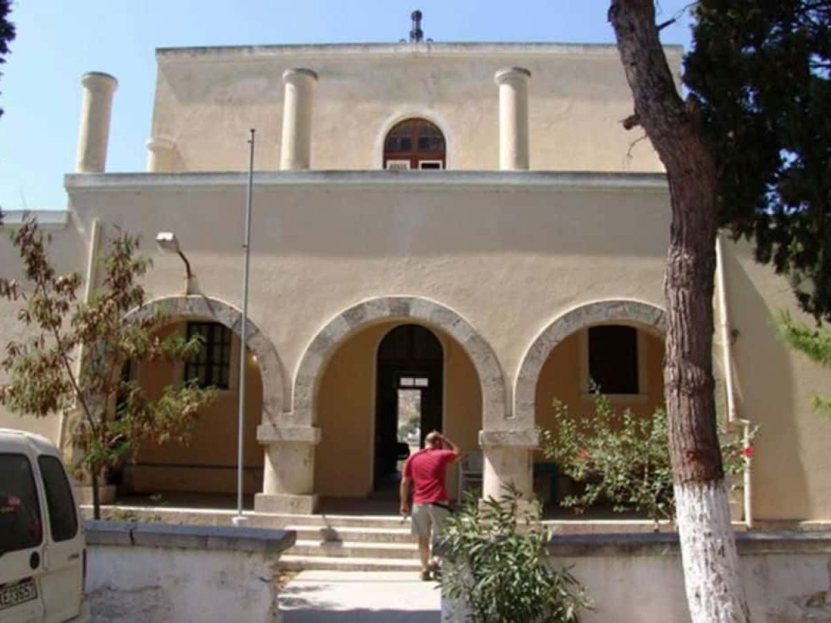 “Πράσινο φως” για την αποκατάσταση τoυ πρώην κτιρίου Χωροφυλακής στη Χώρα Καλύμνου – Νέα ζωή σε ένα ιστορικό μνημείο