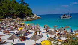 pros-nea-touristiki-apogiosi-i