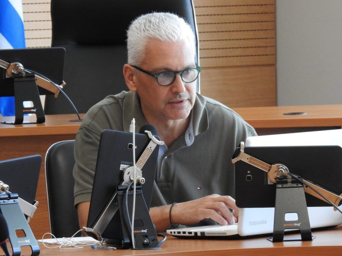 Πρόταση  Φ. Ζαΐμη προς το Υπουργείο για ανάθεση μεταφορικού έργου στο Αστικό ΚΤΕΛ Αιγίου
