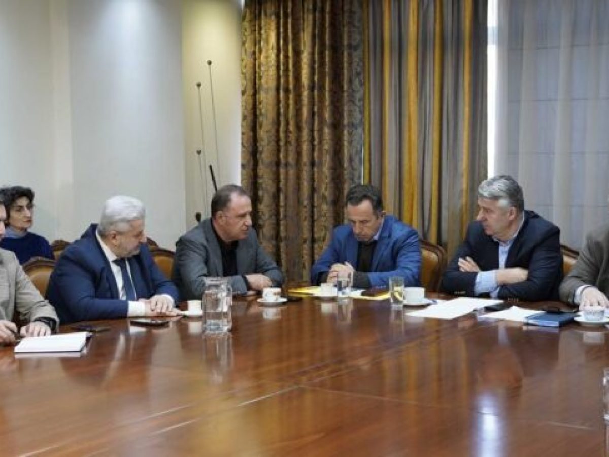 ΠΑΜΘ: Σύσκεψη στην Καβάλα για τη διαχείριση των πλημμυρικών φαινομένων στα Τενάγη Φιλίππων και την ταχύτερη αποδρομή των υδάτων