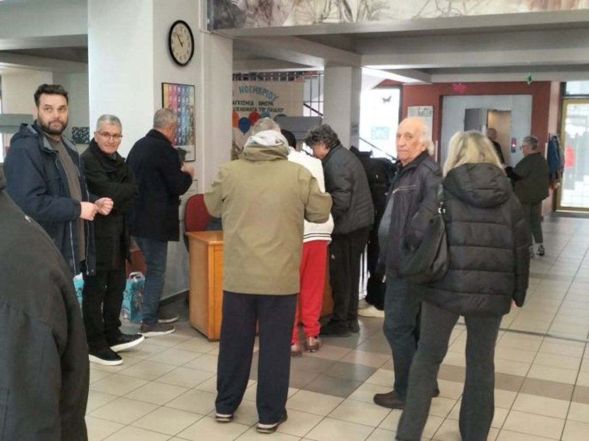 ΠΑΣΟΚ Λάρισας: Ικανοποιητική προσέλευση ψηφοφόρων στην εκλογική διαδικασία (ΒΙΝΤΕΟ-ΦΩΤΟ)