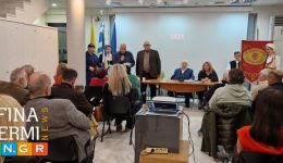 rafina-&Alpha;lithies-pera-apo-ta