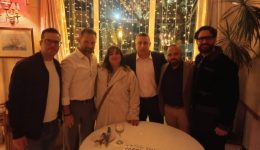 rafina-me-megali-simmetochi-i-1