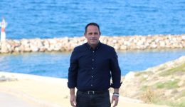 rafina-pikermi-o-kostas-xintaras