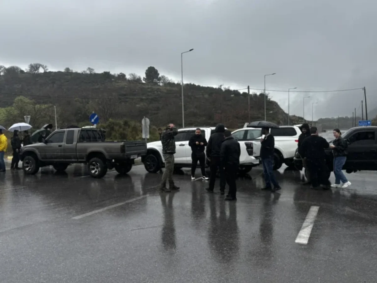 Ρέθυμνο: Διαμαρτυρία κατοίκων για επικίνδυνο σημείο του δρόμου μετά το θανατηφόρο δυστύχημα – Ανακοίνωση της Αντιπεριφέρειας