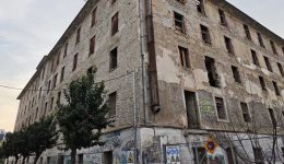 rimazoun-diatiritea-ktiria-tou-panepistimiou