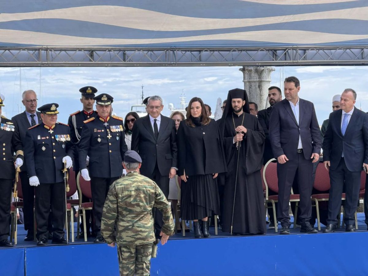 Ρόδος: Με επισημότητα και μεγάλη συμμετοχή ο εορτασμός της 25ης Μαρτίου (εικόνες)