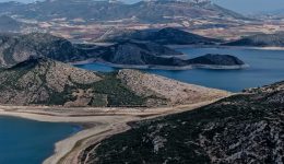 s.-kefalas-i-iperantlisi-tis