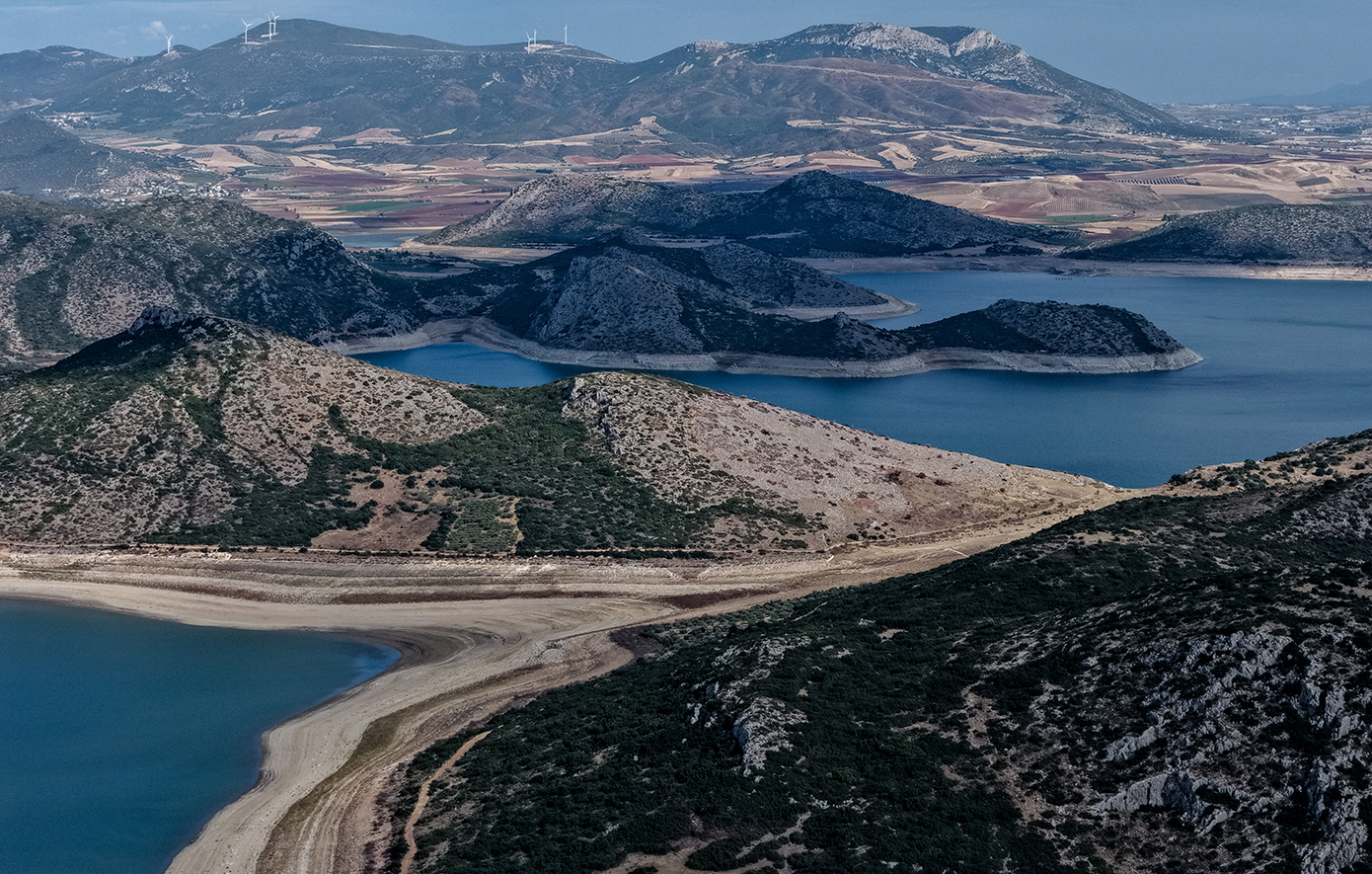 s.-kefalas-i-iperantlisi-tis