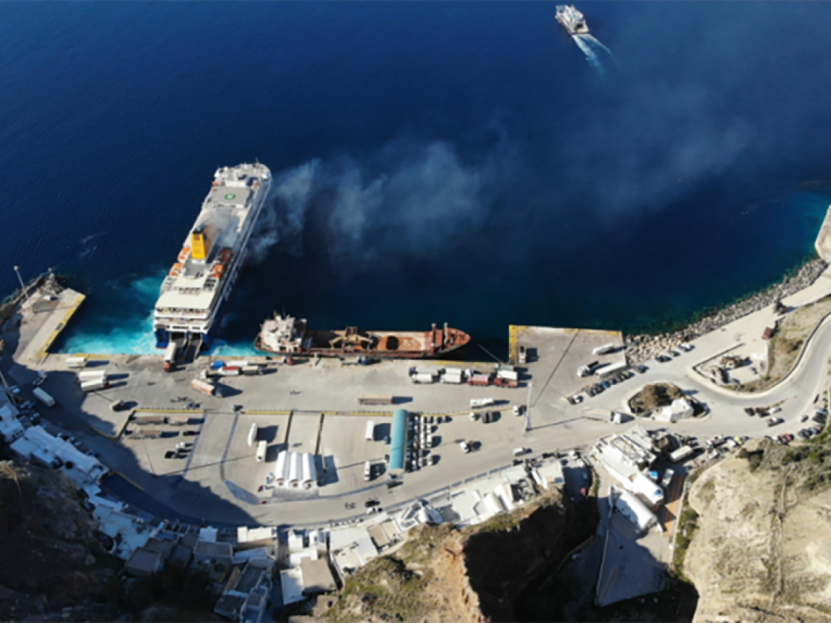 Σαντορίνη: Αίρεται η απόφαση περί αποκλεισμού του λιμανιού