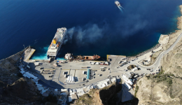 santorini-erete-i-apofasi-peri