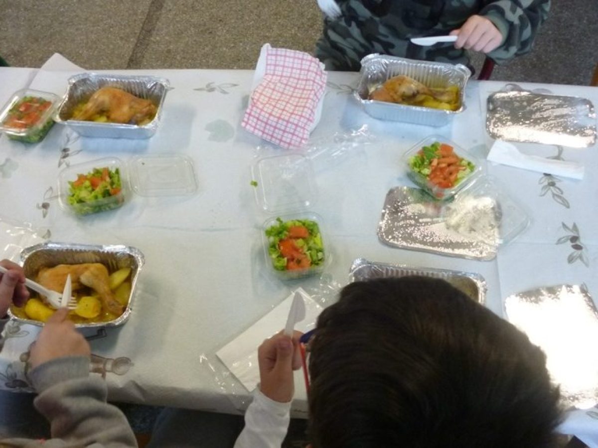 Σχολικά γεύματα και στον δήμο Γρεβενών