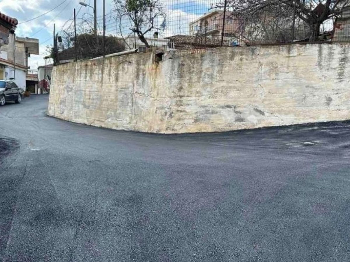 Σε αυτό το χωριό της Αργολίδας έφτιαξαν τους δρόμους μετά από 30 χρόνια!