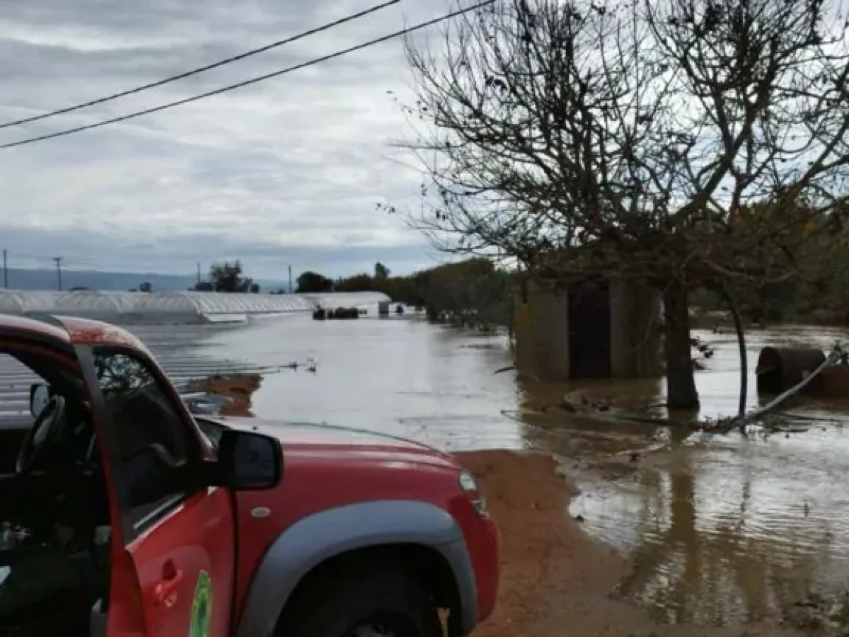 Σε κατάσταση έκτακτης ανάγκης κηρύχθηκε ο Δήμος Δυτικής Αχαΐας μετά τις πλημμύρες και τις κατολισθήσεις