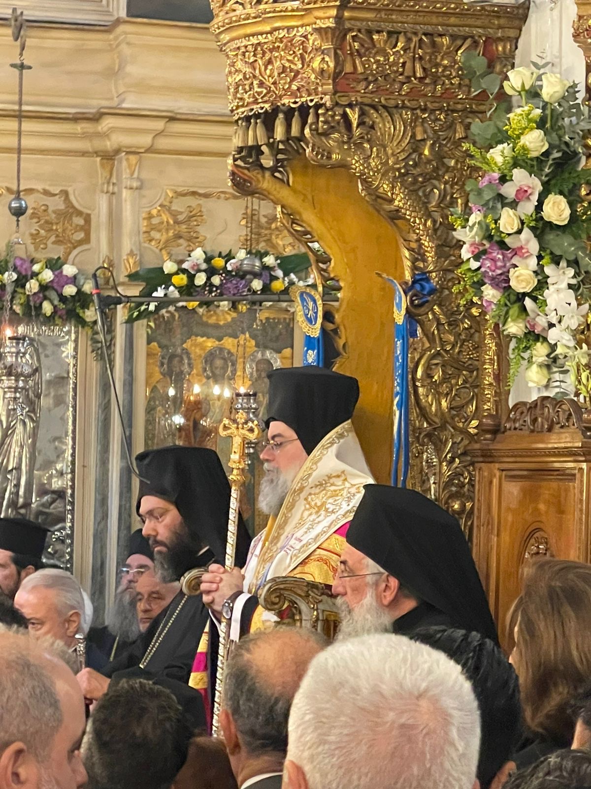 se-klima-sigkinisis-i-enthronisi-1