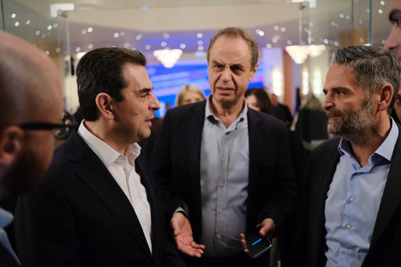 se-prosinedriakous-rithmous-i-nea