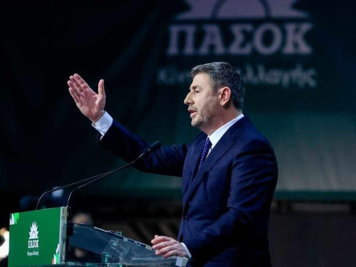 Σήμα πολιτικής αντεπίθεσης από Ανδρουλάκη στο συνέδριο του ΠΑΣΟΚ με αιχμές και δεσμεύσεις