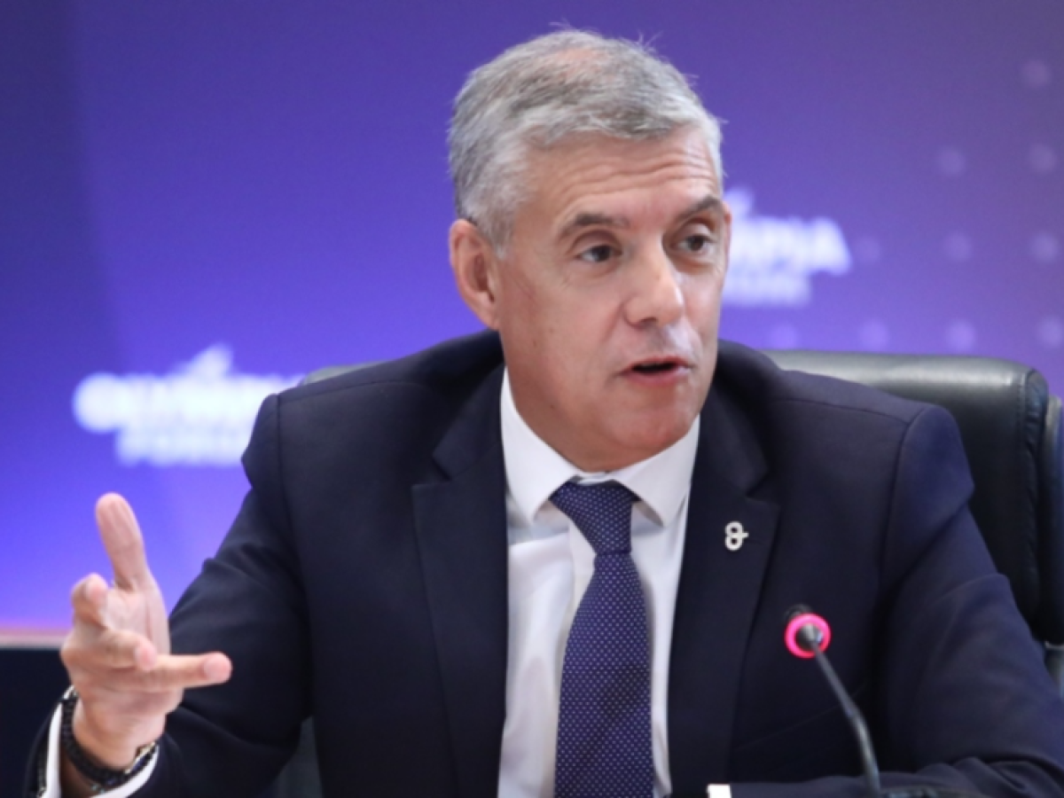 &Sigma;&upsilon;&mu;&mu;&alpha;&chi;ί&alpha; &upsilon;&pi;έ&rho; &tau;&omega;&nu; &pi;&omicron;&lambda;&iota;&tau;ώ&nu;: &Alpha;&nu; &upsilon;&pi;ή&rho;&chi;&epsilon; &beta;&rho;&alpha;&beta;&epsilon;ί&omicron; &gamma;&iota;&alpha; &ldquo;&mu;&eta;&delta;&epsilon;&nu;&iota;&kappa;ή &pi;&alpha;&rho;&alpha;&gamma;&omega;&gamma;ή &mu;&epsilon; &epsilon;&xi;&alpha;&sigma;&phi;&alpha;&lambda;&iota;&sigma;&mu;έ&nu;&eta; &chi;&rho;&eta;&mu;&alpha;&tau;&omicron;&delta;ό&tau;&eta;&sigma;&eta;&rdquo;, &theta;&alpha; &tau;&omicron; &epsilon;ί&chi;&alpha;&nu; ή&delta;&eta; &kappa;&epsilon;&rho;&delta;ί&sigma;&epsilon;&iota;