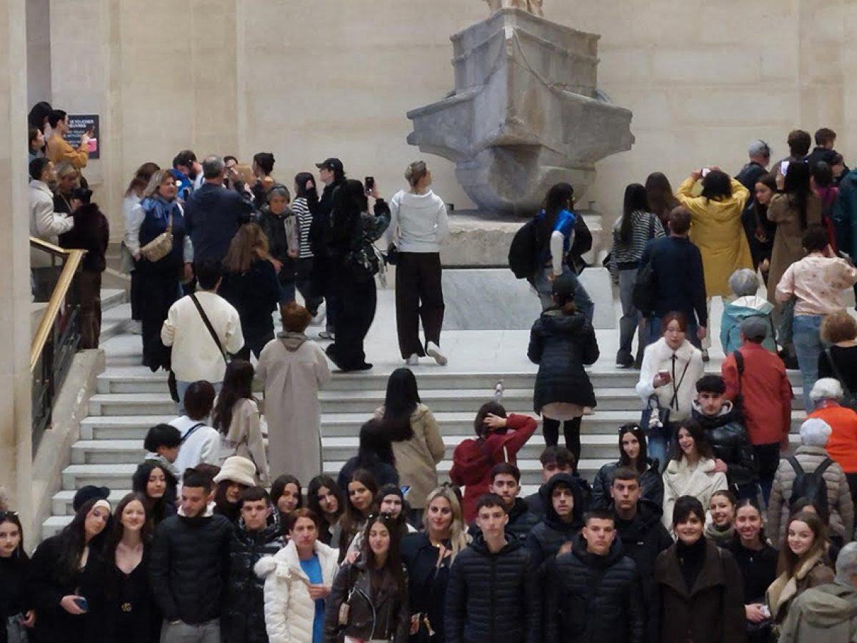 Συμμετοχή  του   1 ου  Γενικού   Λυκείου   Ρόδου  ( Βενετόκλειο )  στο  5 ο  Διεθνές  Μαθητικό  Συνέδριο  στο  Παρίσι