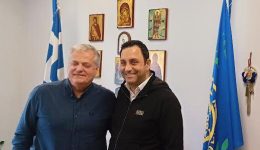 sinantisi-dimarchou-karpathou-me-ton