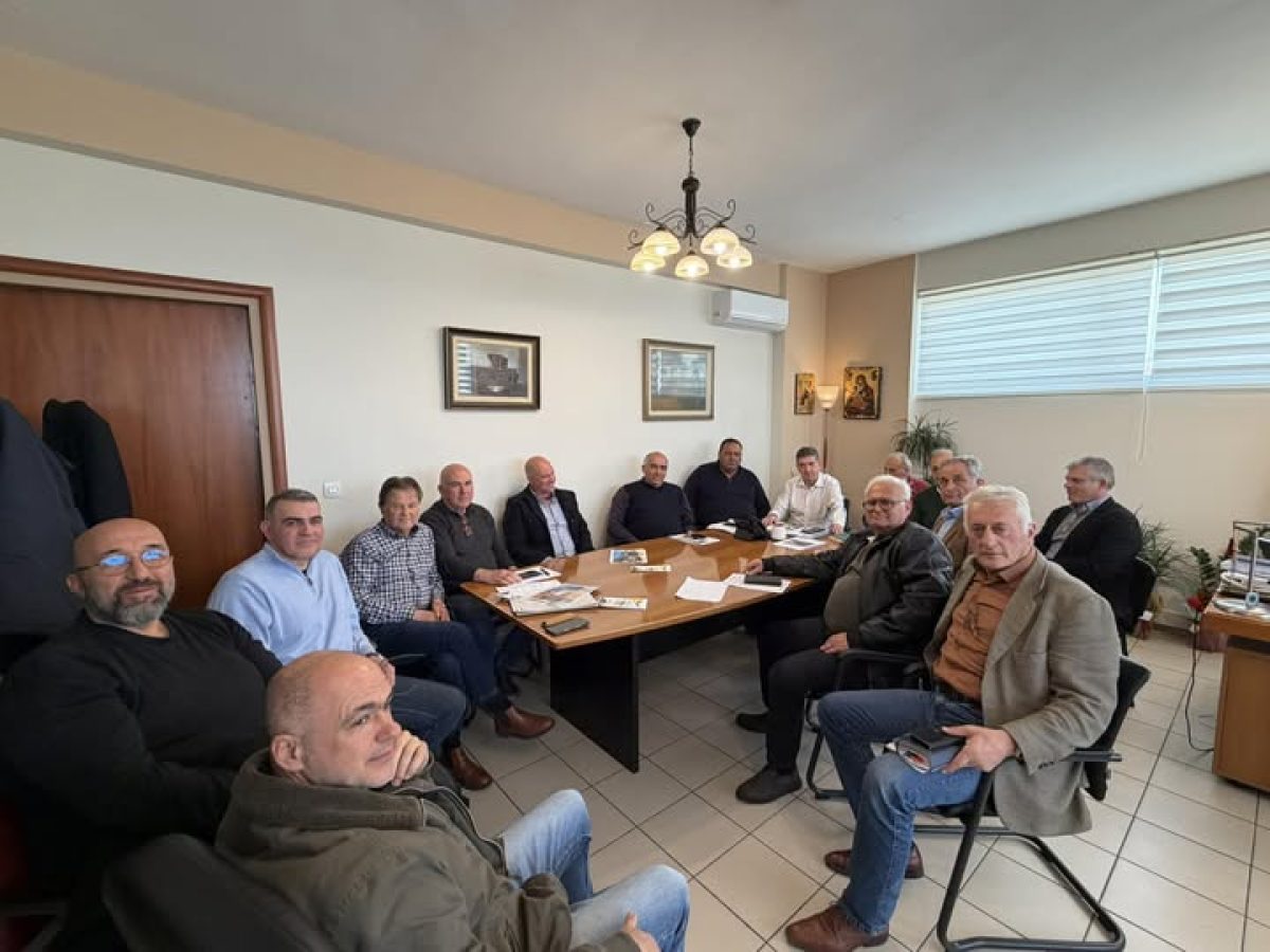 Συνάντηση Δημάρχου Αχαΐας, Γρ. Αλεξόπουλου με Ένωση Ξενοδόχων